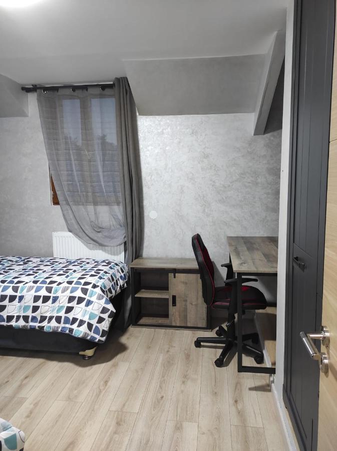 Maison Elegante Et Spacieuse Ecouen Ngoại thất bức ảnh