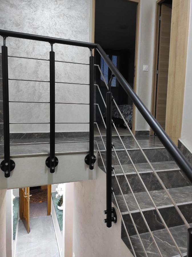 Maison Elegante Et Spacieuse Ecouen Ngoại thất bức ảnh