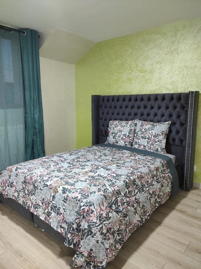 Maison Elegante Et Spacieuse Ecouen Ngoại thất bức ảnh